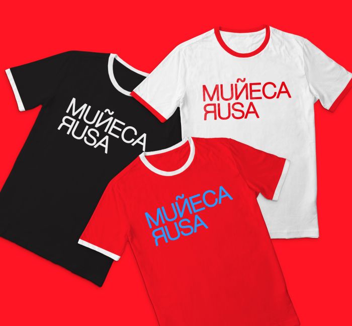 Muñeca Rusa - Camiseta Año Soviético